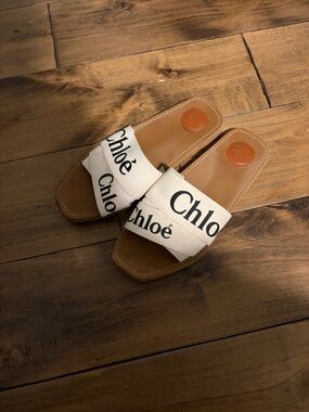 Chloé Beige Canvas Logo Slide Sandals with Brown Leather Footbed